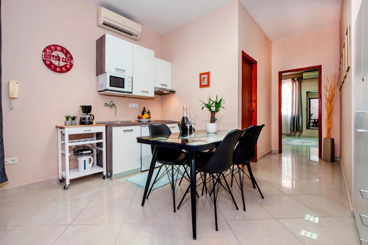 Rovinj City Apartment Bagian luar foto