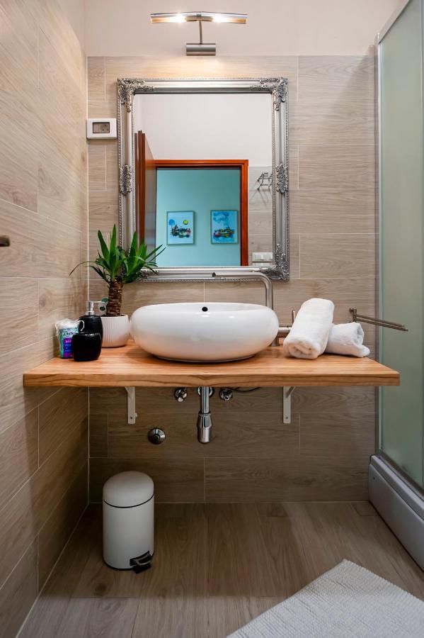 Rovinj City Apartment Bagian luar foto