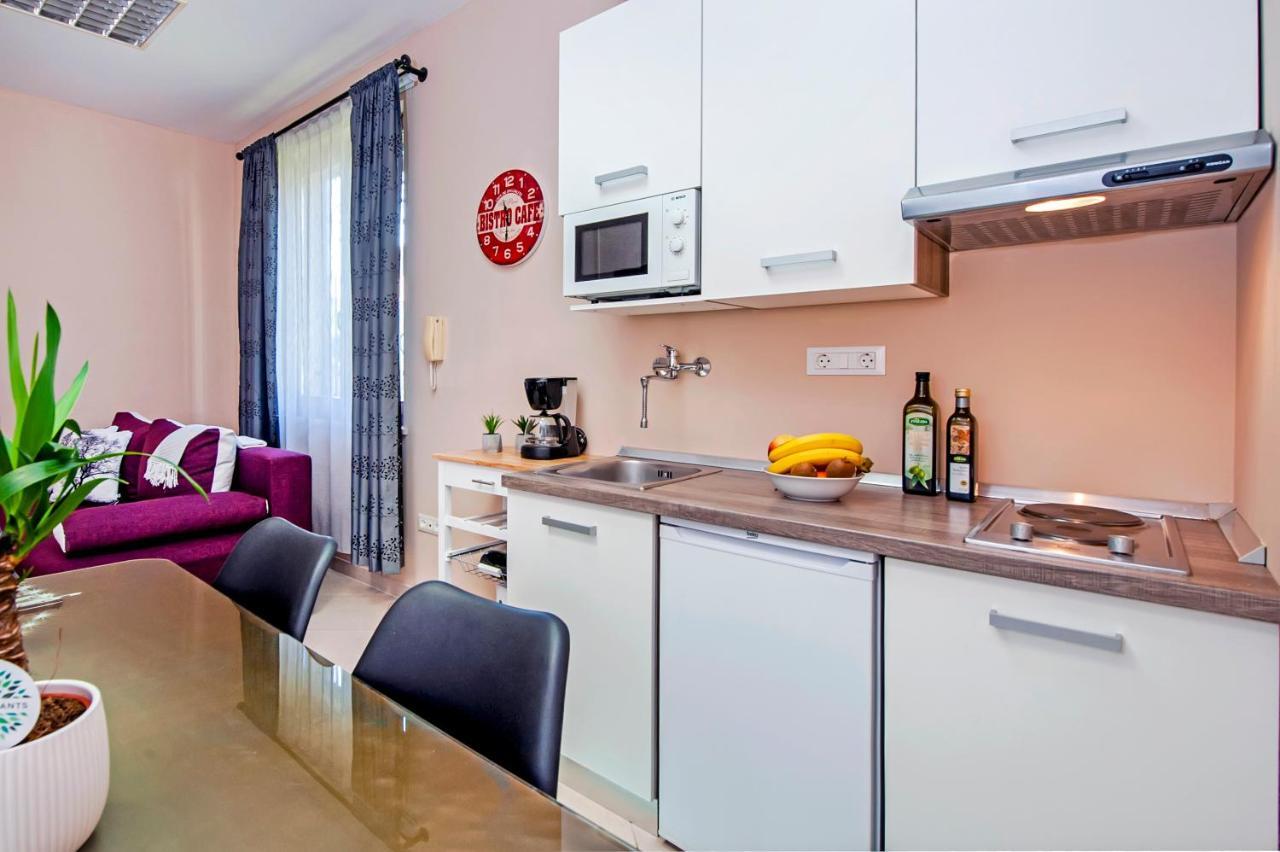 Rovinj City Apartment Bagian luar foto